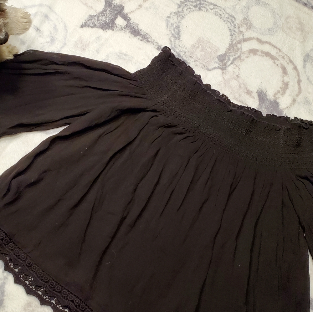 NWOT off shoulder top by Zara - Picture 2 of 16